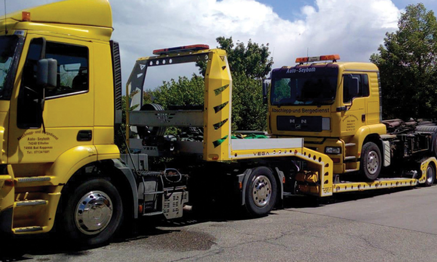 Fahrzeugtransport Auto Seyboth
