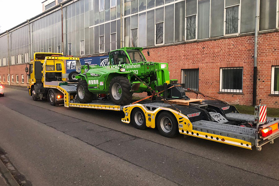 Fahrzeugtransport Auto Seyboth